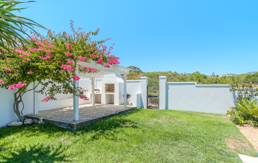 4 Bedroom Property for Sale in Kommetjie Western Cape